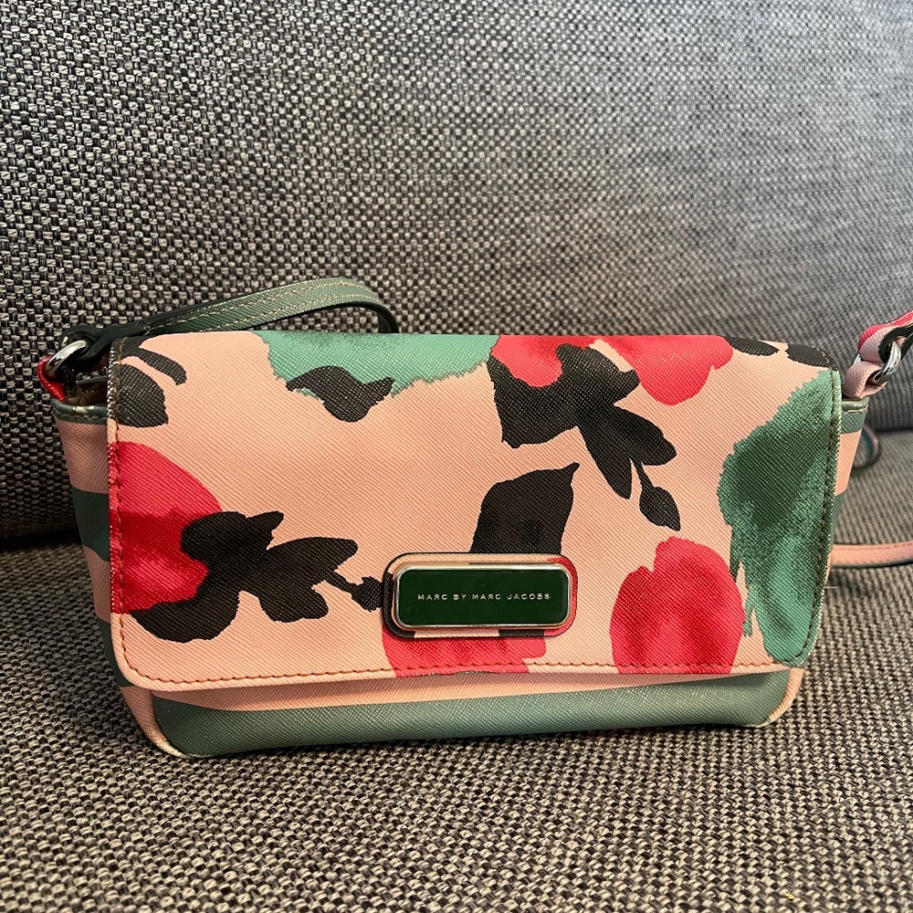 Marc Jacobs floral and stripped crossbody bag
